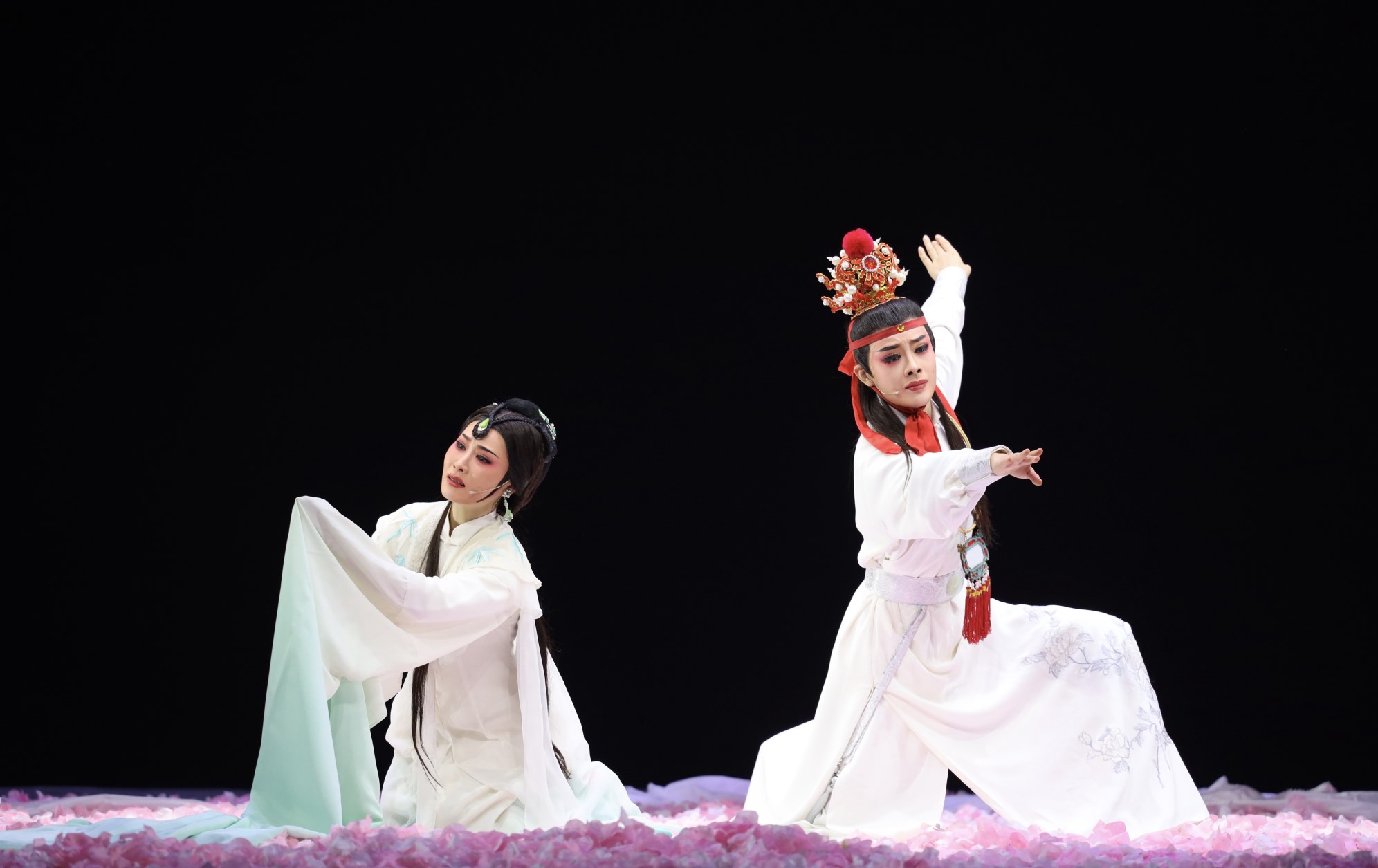 Conférence Opéra Yue : Quand les fleurs s'ouvrent - Légende d’une troupe féminine chinoise (花开的时候—来自中国女团的故事)