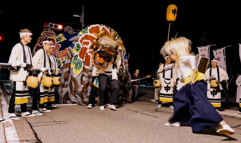 The Lion Dance of Hon-machi 3-chome