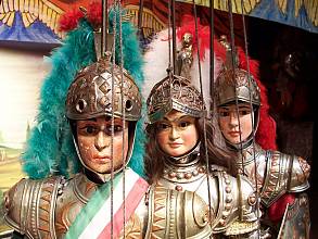 Opera dei Pupi, Sicilian puppet theatre