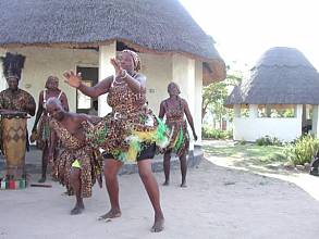La danse Mbende Jerusarema