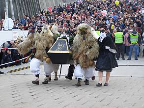 Les festivités Busó de Mohács : une coutume de carnaval masqué marquant la fin de l’hiver