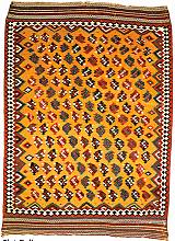 Traditional skills of carpet weaving in Fars