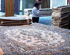 Traditional skills of carpet weaving in Kashan
