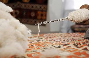 L’art traditionnel du tissage du tapis azerbaïdjanais en République d’Azerbaïdjan