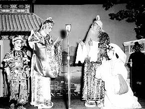Yueju opera