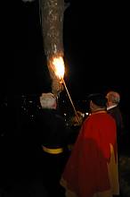 Krakelingen and Tonnekensbrand, end-of-winter bread and fire feast at Geraardsbergen