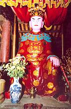Gióng festival of Phù Ðông and Sóc temples