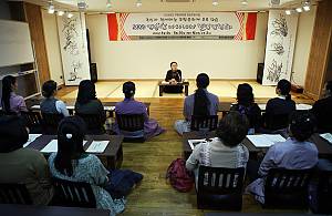 Gagok, lyric song cycles accompanied by an orchestra