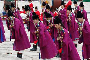 Royal ancestral ritual in the Jongmyo shrine and its music