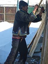 Traditional craftsmanship of the Mongol Ger and its associated customs