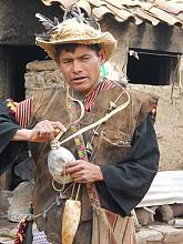 Pujllay and Ayarichi, music and dances of the Yampara culture