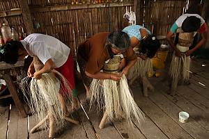 Traditional weaving of the Ecuadorian toquilla straw hat