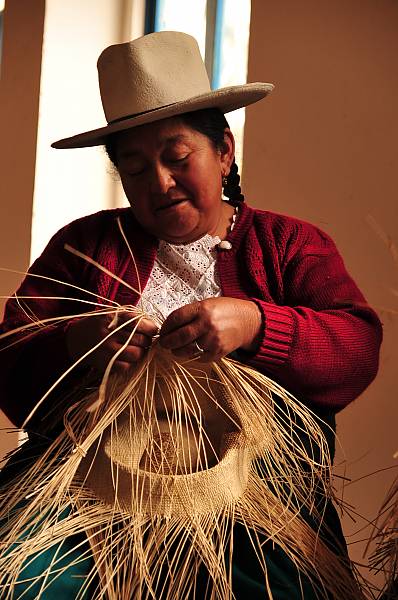 Sombreros de paja toquilla en Ecuador 