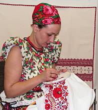 Folk art of the Matyó, embroidery of a traditional community