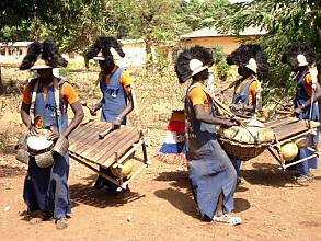 Les pratiques et expressions culturelles liées au balafon et au kolintang au Mali, au Burkina Faso, en Côte d’Ivoire et en Indonésie