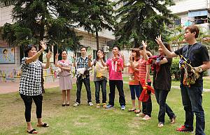 Strategy for training coming generations of Fujian puppetry practitioners
