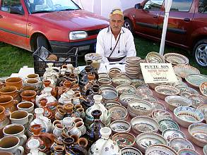Craftsmanship of Horezu ceramics
