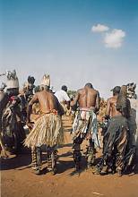 La tchopa, danse sacrificielle des Lomwe du sud du Malawi
