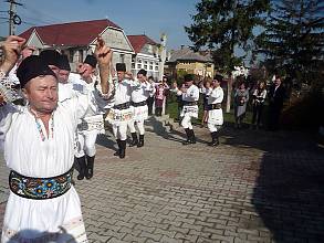 Lad’s dances in Romania