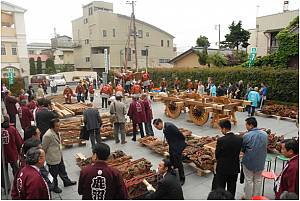 Yama, Hoko, Yatai: Procesiones de carros en Japón