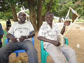 Ma'di bowl lyre music and dance