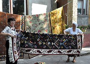 Traditional wall-carpet craftsmanship in Romania and the Republic of Moldova