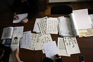 La tradicion cultural viva de los tres sistemas de escritura del alfabeto georgiano