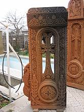 Armenian cross-stones art. Symbolism and craftsmanship of Khachkars