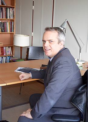 Tim Curtis, the new Secretary of the 2003 Convention!