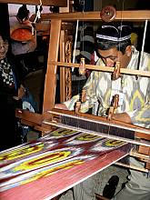 Margilan Crafts Development Centre, safeguarding of the atlas and adras making traditional technologies