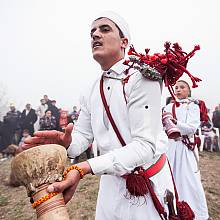 Taskiwin, martial dance of the western High Atlas