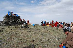 Mongolian traditional practices of worshipping the sacred sites