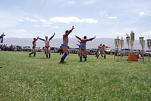 Mongolian traditional practices of worshipping the sacred sites