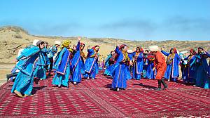Kushtdepdi rite of singing and dancing