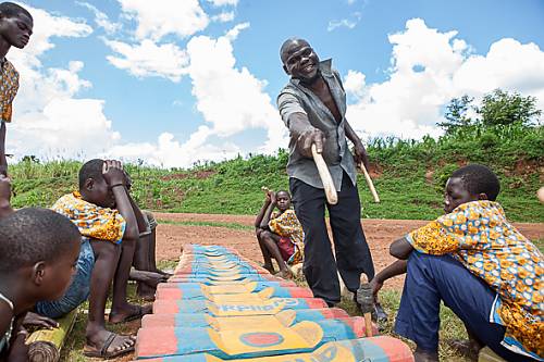 Embhaire: Traditional Xylophone Making (Uganda)