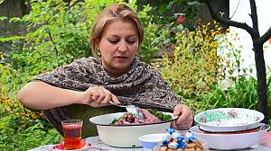 Dolma making and sharing tradition, a marker of cultural identity