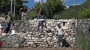 Art of dry stone construction, knowledge and techniques