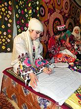 Chakan, embroidery art in the Republic of Tajikistan