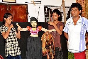 Rūkada Nātya, traditional string puppet drama in Sri Lanka