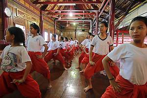Le khon, théâtre masqué et dansé en Thaïlande