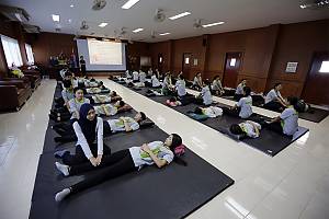 Nuad Thai, traditional Thai massage