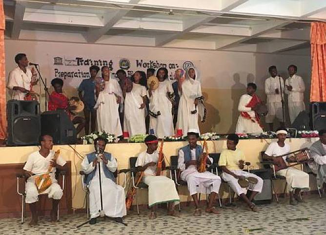 Cultural performer during the opening ceremony of the Intangible Cultural Heritage workshop in Eritrea, 19 February 2018