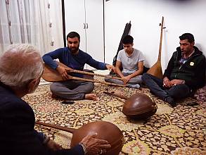 Traditional skills of crafting and playing Dotār