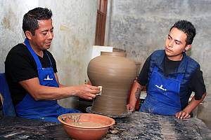 Procesos artesanales para la elaboración de la Talavera de Puebla y Tlaxcala (México) y de la cerámica de Talavera de la Reina y El Puente del Arzobispo (España)
