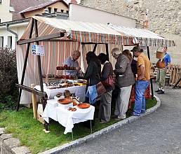 Strategy for safeguarding traditional crafts: The Bearers of Folk Craft Tradition programme