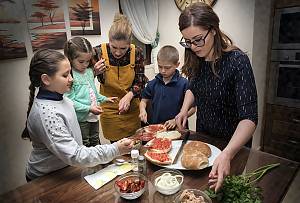 Il-Ftira, culinary art and culture of flattened sourdough bread in Malta