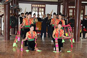L’art de la danse xòe du peuple tai au Viet Nam