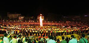 Art of Xòe dance of the Tai people in Viet Nam