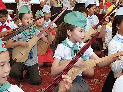 Central Asia strengthens intersectoral cooperation on living heritage and education