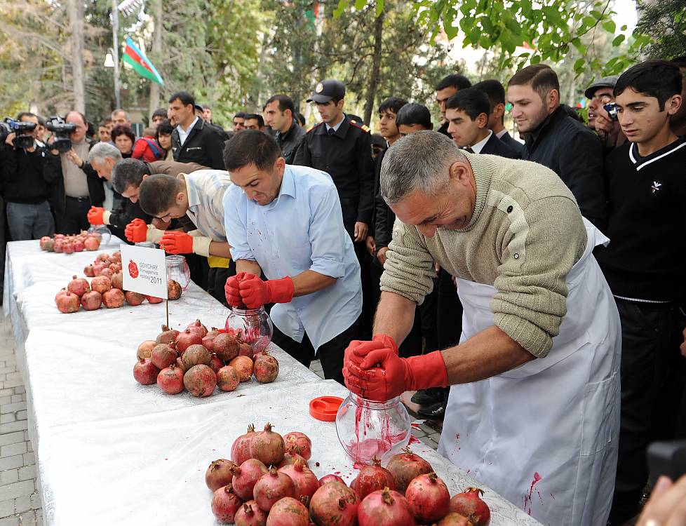 Nar Bayrami traditional pomegranate festivity and culture